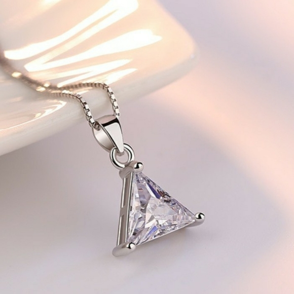 NEW S925 Trillion Cut Diamond Triangle Necklace - Picture 7 of 10